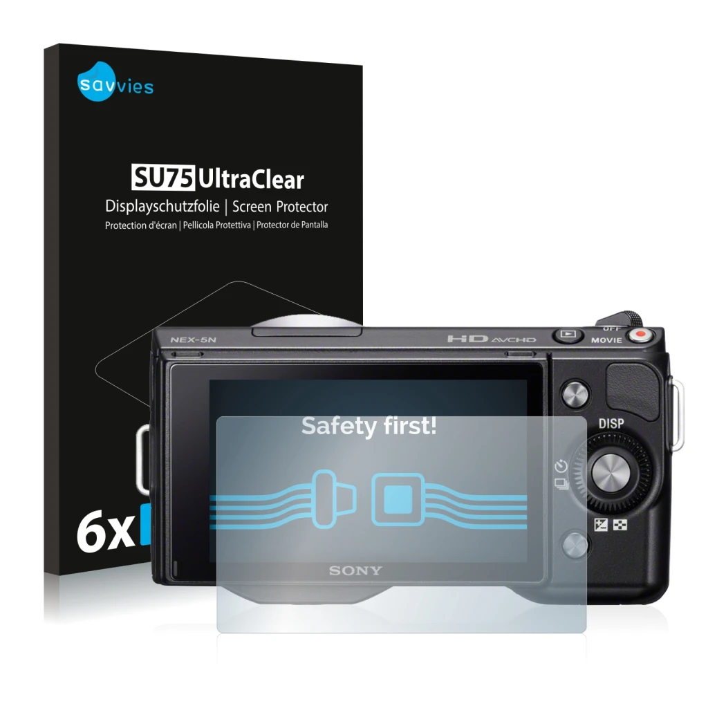 Face avant d’un emballage produit avec le logo de la marque Savvies. À côté, l’appareil Sony Alpha NEX-5 est représenté avec l