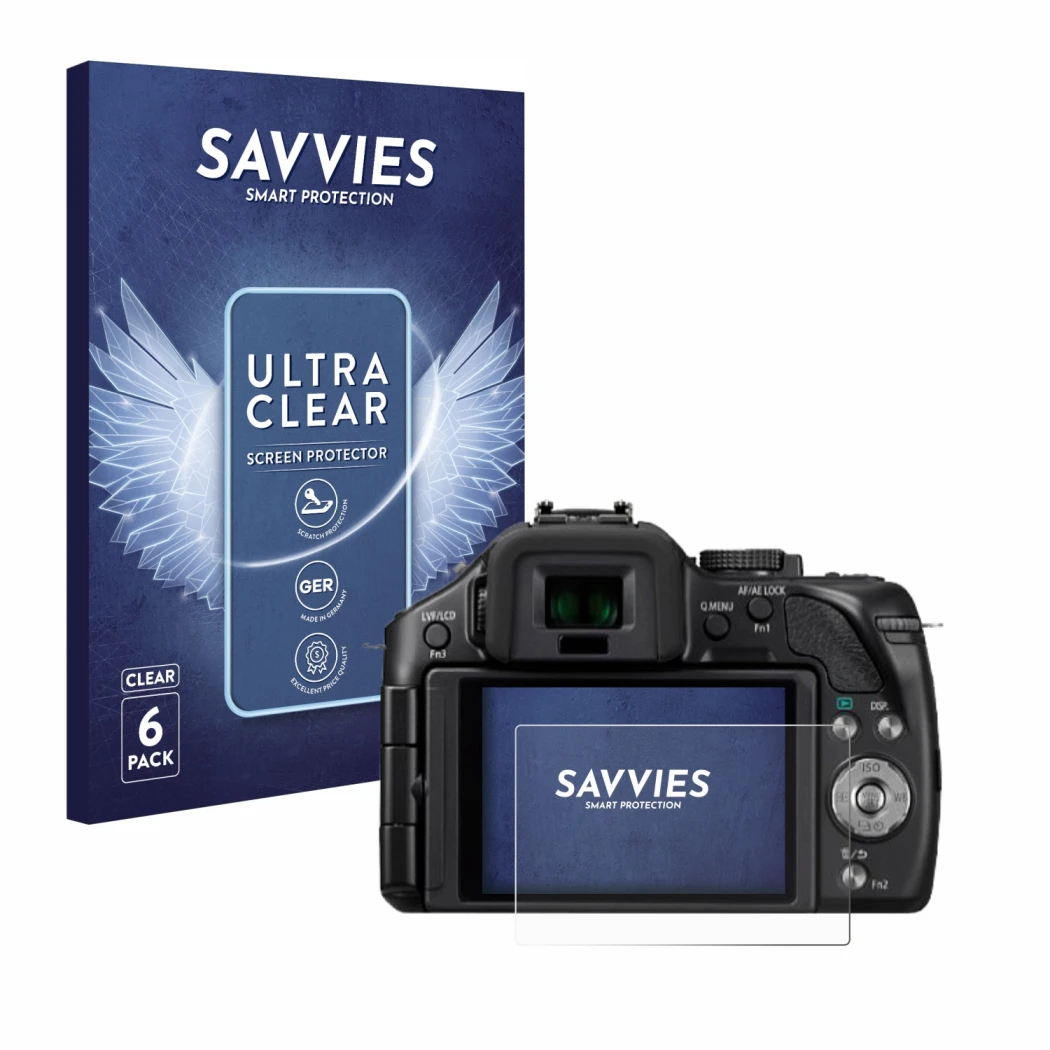 Face avant d’un emballage produit avec le logo de la marque Savvies. À côté, l’appareil Panasonic Lumix DMC-G5 est représenté 