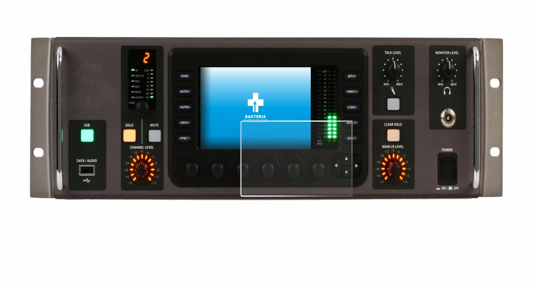 Image de l'appareil Behringer X32 Rack avec une grande variété de protections d'écran.