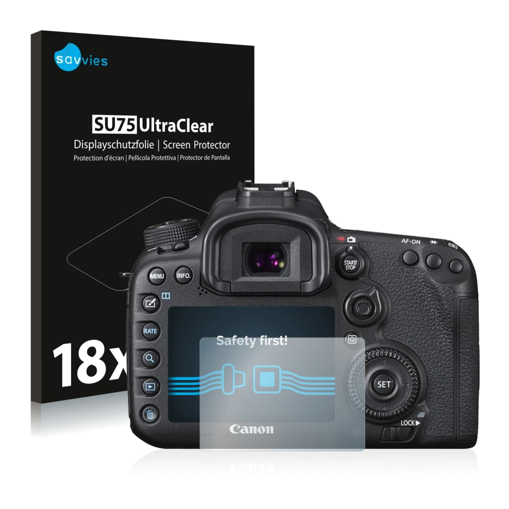Face avant d’un emballage produit avec le logo de la marque Savvies. À côté, l’appareil Canon EOS 7D Mark II est représenté av