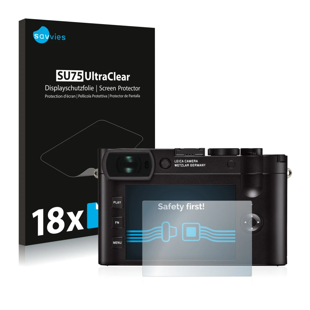 Face avant d’un emballage produit avec le logo de la marque Savvies. À côté, l’appareil Leica Q2 est représenté avec la protec