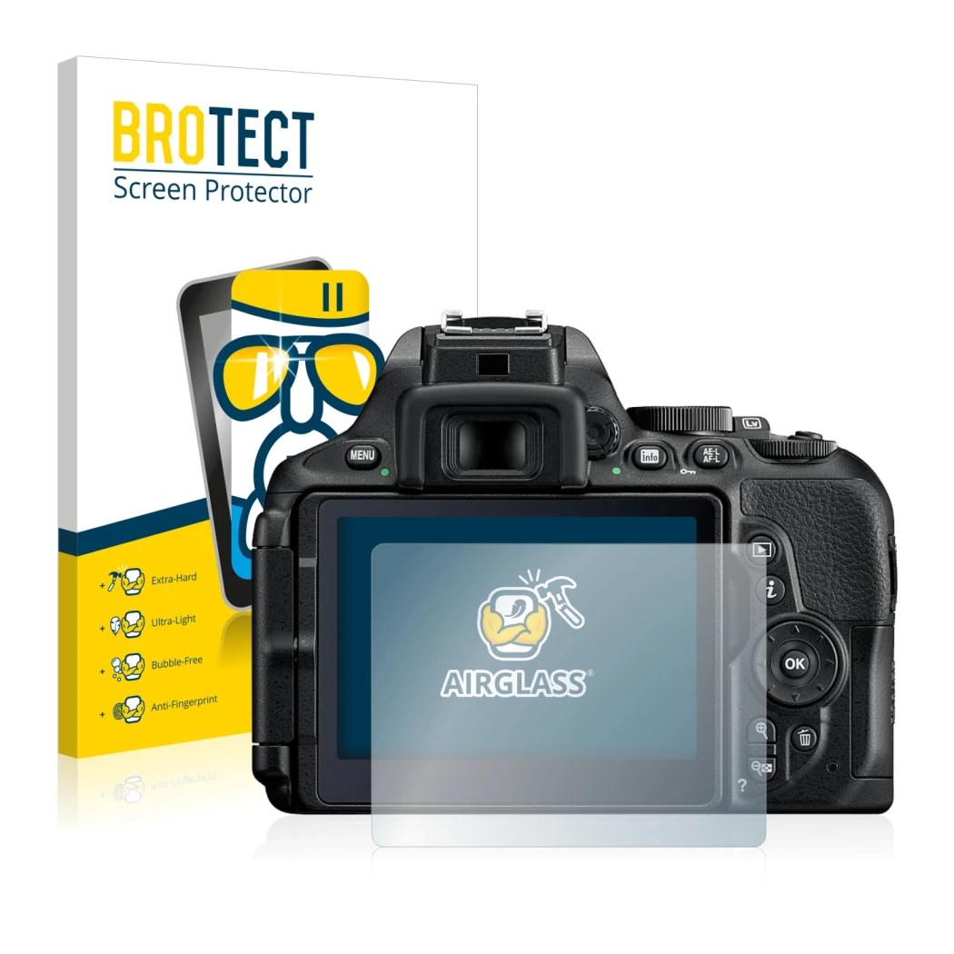 Face avant d’un emballage produit avec le logo de la marque BROTECT. À côté, l’appareil Nikon D5600 est représenté avec la pro