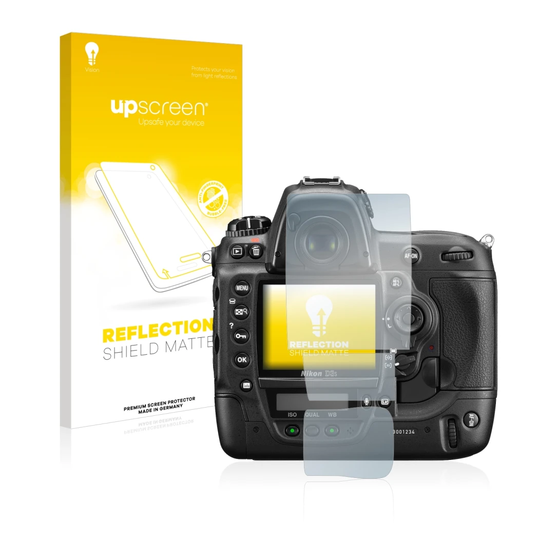 Face avant d’un emballage produit avec le logo de la marque upscreen. À côté, l’appareil Nikon D3S est représenté avec la prot