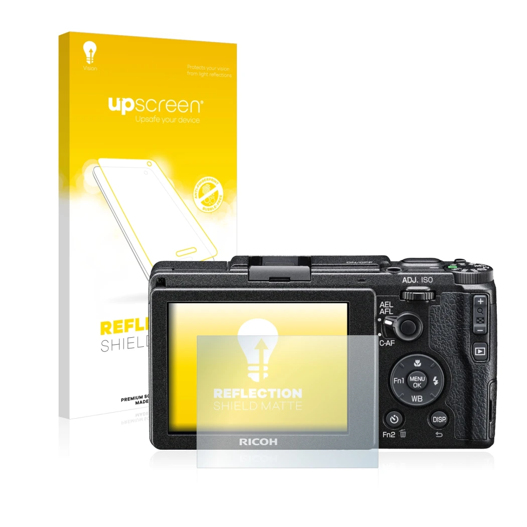 Face avant d’un emballage produit avec le logo de la marque upscreen. À côté, l’appareil Ricoh GR II 2015 est représenté avec 