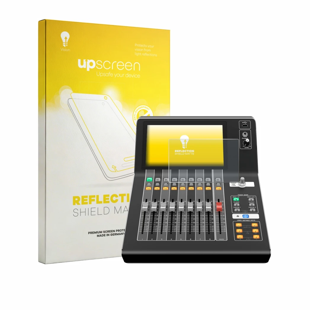 Face avant d’un emballage produit avec le logo de la marque upscreen. À côté, l’appareil Yamaha DM3 est représenté avec la pro