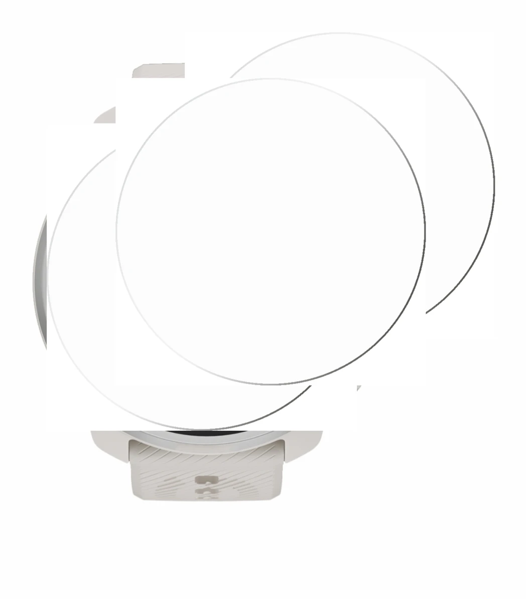 Image de l'appareil Suunto Race 2 avec une grande variété de protections d'écran.