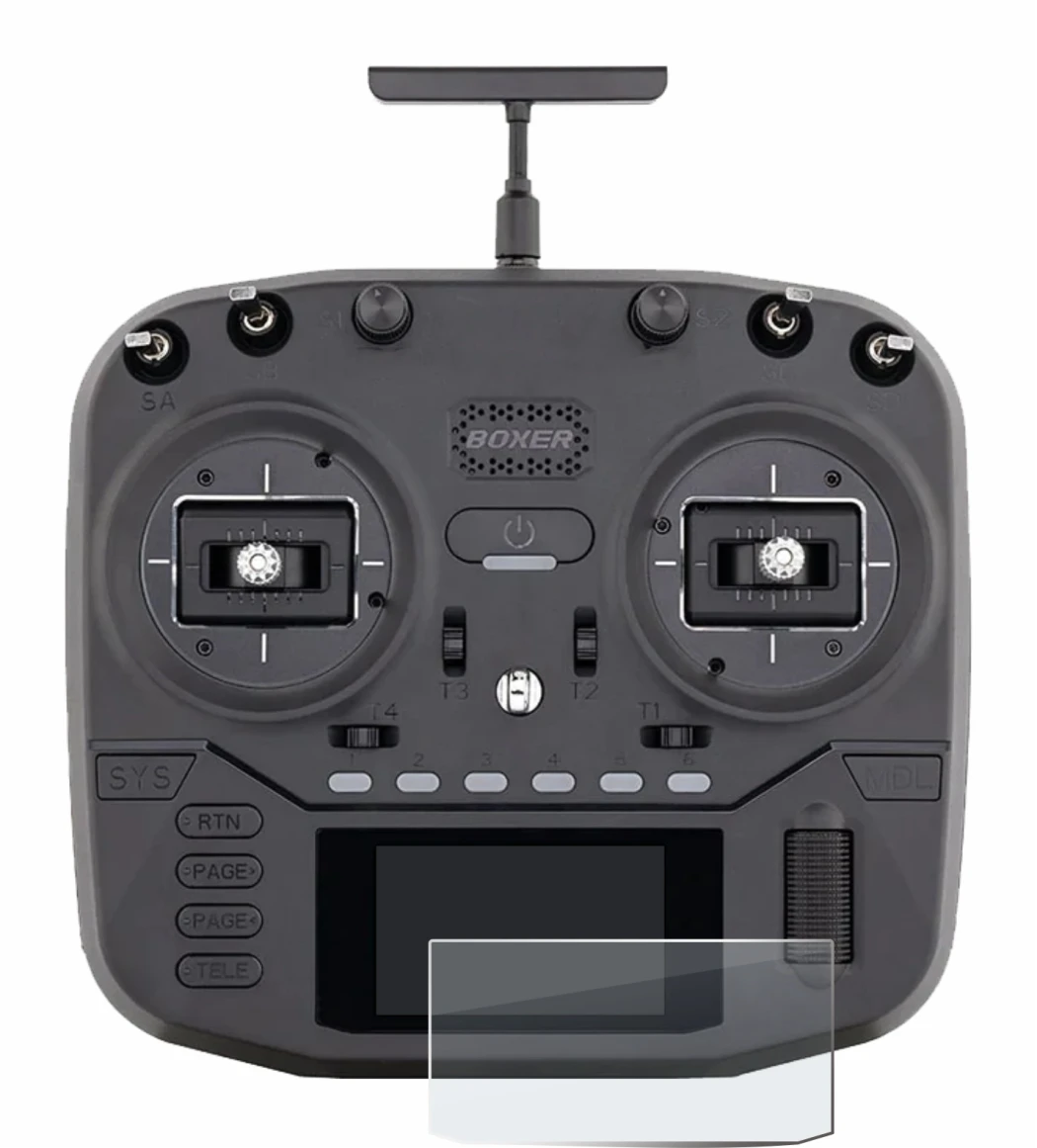 Image de l'appareil Radiomaster Boxer avec une grande variété de protections d'écran.