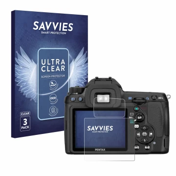 Face avant d’un emballage produit avec le logo de la marque Savvies. À côté, l’appareil Pentax K5, K-5 est représenté avec la 