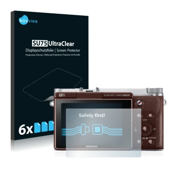 Face avant d’un emballage produit avec le logo de la marque Savvies. À côté, l’appareil Samsung NX3000 est représenté avec la 