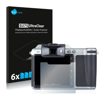 Face avant d’un emballage produit avec le logo de la marque Savvies. À côté, l’appareil Hasselblad X1D-50c est représenté avec