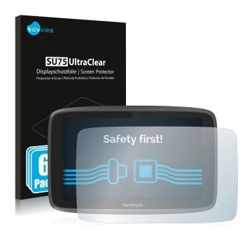Face avant d’un emballage produit avec le logo de la marque Savvies. À côté, l’appareil TomTom Go 6200 est représenté avec la 