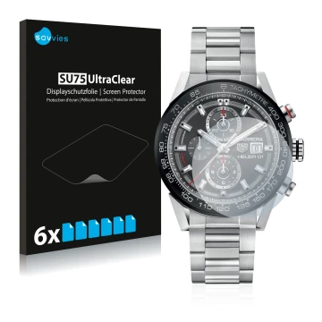 Face avant d’un emballage produit avec le logo de la marque Savvies. À côté, l’appareil TAG Heuer Carrera (45 mm) est représen