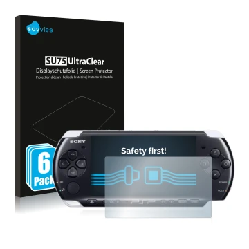 Face avant d’un emballage produit avec le logo de la marque Savvies. À côté, l’appareil Sony PSP 3003 est représenté avec la p