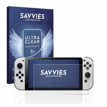 Face avant d’un emballage produit avec le logo de la marque Savvies. À côté, l’appareil Nintendo Switch OLED-Modell est représ