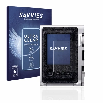 Face avant d’un emballage produit avec le logo de la marque Savvies. À côté, l’appareil Fujifilm Instax Mini Evo est représent