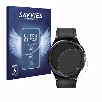 Face avant d’un emballage produit avec le logo de la marque Savvies. À côté, l’appareil Samsung Galaxy Watch 6 Classic (43 mm)