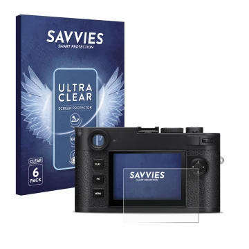 Face avant d’un emballage produit avec le logo de la marque Savvies. À côté, l’appareil Leica M11-P est représenté avec la pro