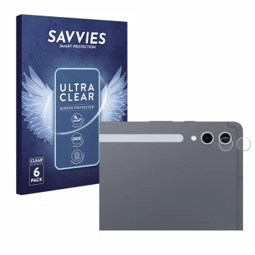 Face avant d’un emballage produit avec le logo de la marque Savvies. À côté, l’appareil Samsung Galaxy Tab S10 Plus 5G (Caméra