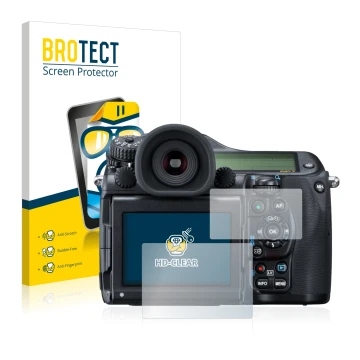 Face avant d’un emballage produit avec le logo de la marque BROTECT. À côté, l’appareil Pentax 645Z est représenté avec la pro