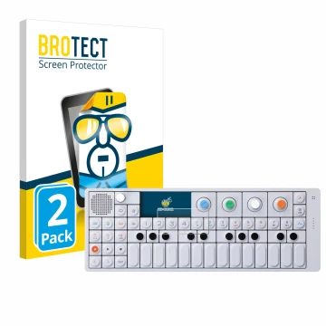 Face avant d’un emballage produit avec le logo de la marque BROTECT. À côté, l’appareil Teenage Engineering OP-1 Sampler & Con