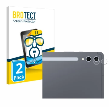 Face avant d’un emballage produit avec le logo de la marque BROTECT. À côté, l’appareil Samsung Galaxy Tab S10 Plus 5G (Caméra