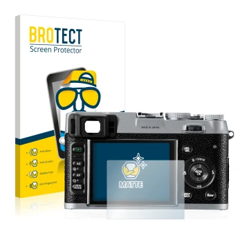 Face avant d’un emballage produit avec le logo de la marque BROTECT. À côté, l’appareil Fujifilm FinePix X100 est représenté a