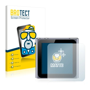 Face avant d’un emballage produit avec le logo de la marque BROTECT. À côté, l’appareil Apple iPod nano 2011 (6ème Gen.) est r