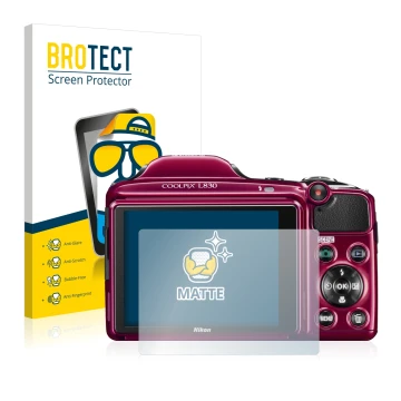 Face avant d’un emballage produit avec le logo de la marque BROTECT. À côté, l’appareil Nikon Coolpix L830 est représenté avec