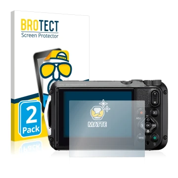 Face avant d’un emballage produit avec le logo de la marque BROTECT. À côté, l’appareil Ricoh WG-6 est représenté avec la prot