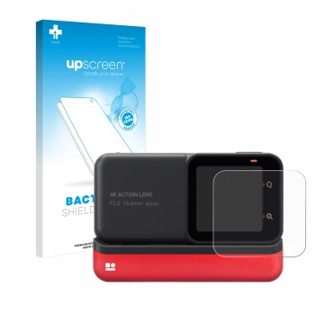 Face avant d’un emballage produit avec le logo de la marque upscreen. À côté, l’appareil Insta360 One RS 4K Edition est représ