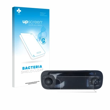 Face avant d’un emballage produit avec le logo de la marque upscreen. À côté, l’appareil Fiat Panda 2019 est représenté avec l