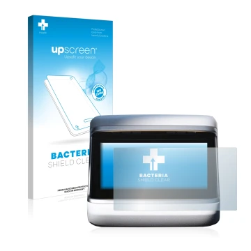 Face avant d’un emballage produit avec le logo de la marque upscreen. À côté, l’appareil Tesla Model S Plaid 2023 (Affichage a