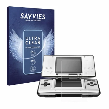 Face avant d’un emballage produit avec le logo de la marque Savvies. À côté, l’appareil Nintendo DS est représenté avec la pro