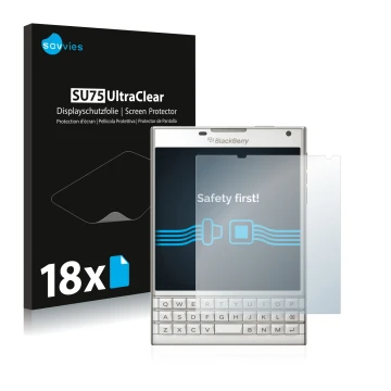 Face avant d’un emballage produit avec le logo de la marque Savvies. À côté, l’appareil BlackBerry Passport est représenté ave