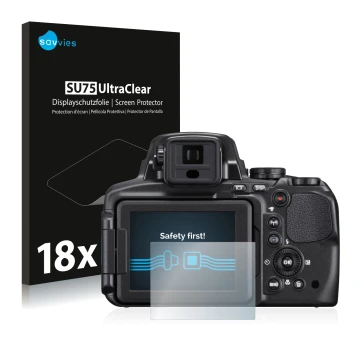 Face avant d’un emballage produit avec le logo de la marque Savvies. À côté, l’appareil Nikon Coolpix P900 est représenté avec