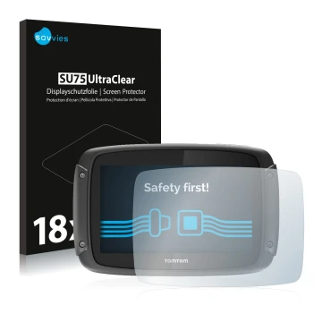 Face avant d’un emballage produit avec le logo de la marque Savvies. À côté, l’appareil TomTom Rider 450 est représenté avec l