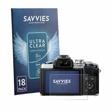 Face avant d’un emballage produit avec le logo de la marque Savvies. À côté, l’appareil Olympus OM-D E-M10 Mark III est représ