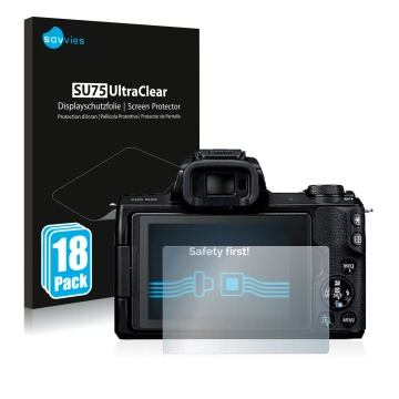 Face avant d’un emballage produit avec le logo de la marque Savvies. À côté, l’appareil Canon EOS M50 est représenté avec la p