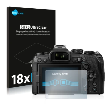 Face avant d’un emballage produit avec le logo de la marque Savvies. À côté, l’appareil Olympus OM-D E-M1 Mark III est représe