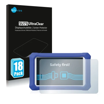 Face avant d’un emballage produit avec le logo de la marque Savvies. À côté, l’appareil Clementoni Clempad 9 Plus est représen