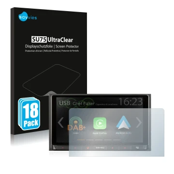 Face avant d’un emballage produit avec le logo de la marque Savvies. À côté, l’appareil Zenec Z-N528 est représenté avec la pr