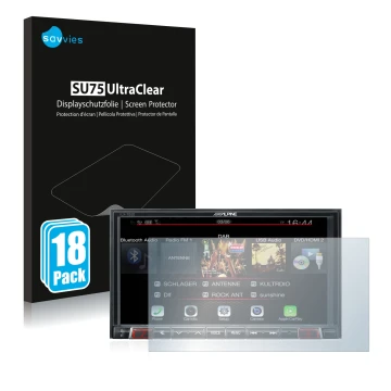 Face avant d’un emballage produit avec le logo de la marque Savvies. À côté, l’appareil Alpine iLX-702D est représenté avec la