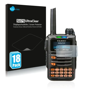 Face avant d’un emballage produit avec le logo de la marque Savvies. À côté, l’appareil Yaesu FT-70DR est représenté avec la p