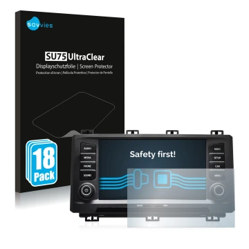 Face avant d’un emballage produit avec le logo de la marque Savvies. À côté, l’appareil Seat Ateca 2017 est représenté avec la