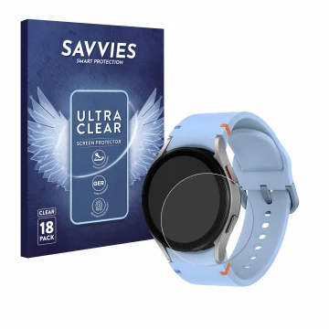 Face avant d’un emballage produit avec le logo de la marque Savvies. À côté, l’appareil Samsung Galaxy Watch FE est représenté