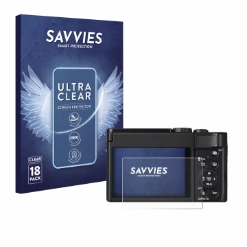 Face avant d’un emballage produit avec le logo de la marque Savvies. À côté, l’appareil Panasonic Lumix DC-TZ99 est représenté