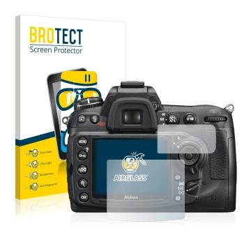 Face avant d’un emballage produit avec le logo de la marque BROTECT. À côté, l’appareil Nikon D300S est représenté avec la pro
