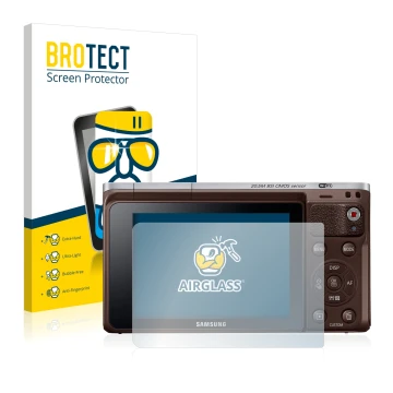 Face avant d’un emballage produit avec le logo de la marque BROTECT. À côté, l’appareil Samsung NX Mini est représenté avec la