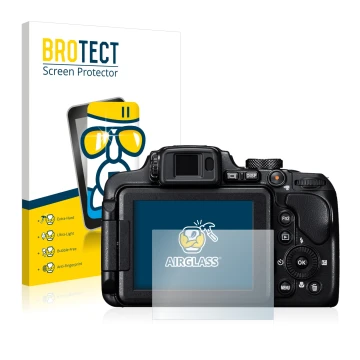 Face avant d’un emballage produit avec le logo de la marque BROTECT. À côté, l’appareil Nikon Coolpix B700 est représenté avec