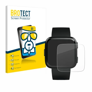 Face avant d’un emballage produit avec le logo de la marque BROTECT. À côté, l’appareil Fitbit Versa est représenté avec la pr